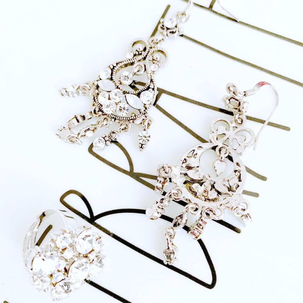 Bundle! Crystal Rhinestone Ring and Earrings